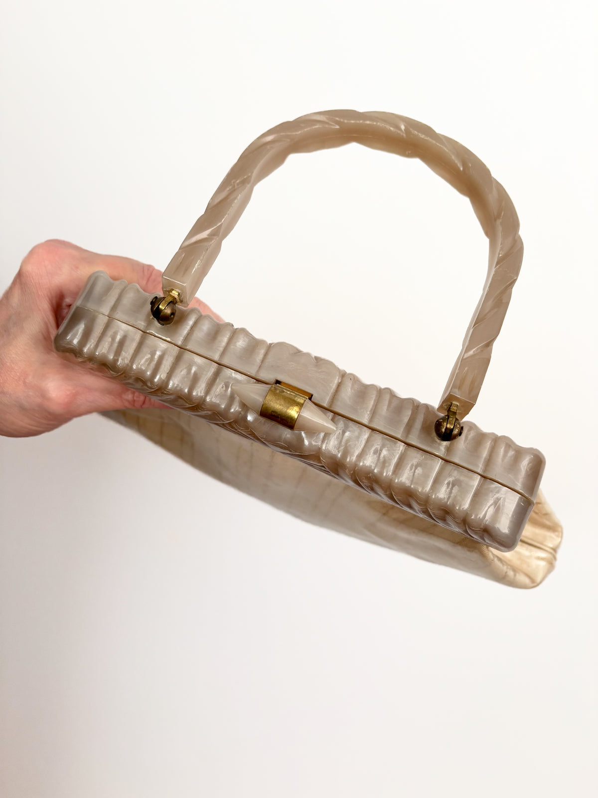 1950s Rialto New York Handbag with Carved Lucite Frame