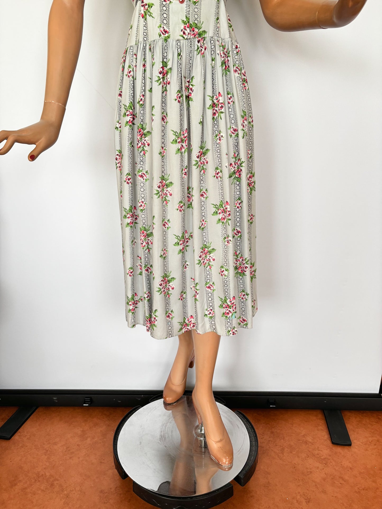 1950s Sleeveless Shirtwaist Dress | Large