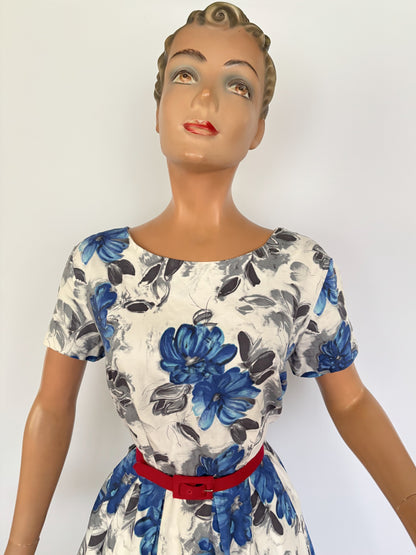M | 1950s Cotton Poplin Floral Dress