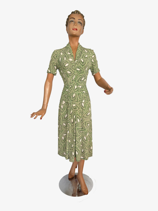 XS | 1940s Green Graphic Rayon Day Dress