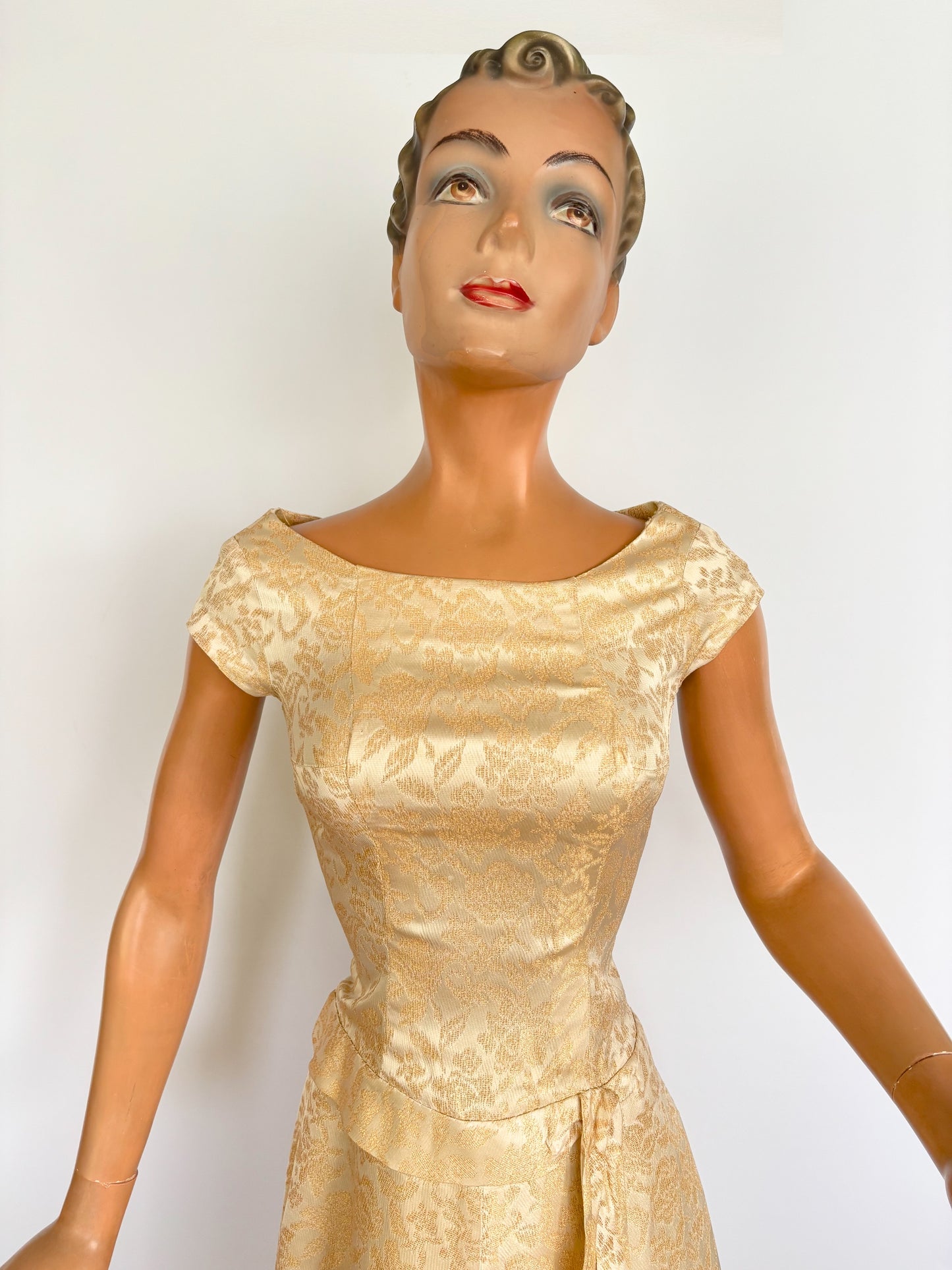 XS | 1950s Gold Brocade Dress