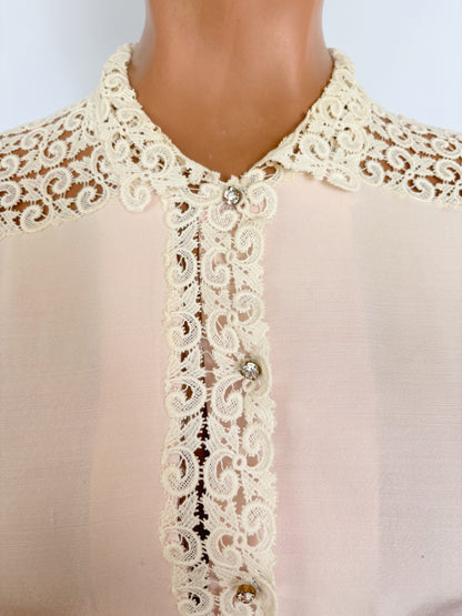 L | 1940s Blush Blouse With Lace Details – Riquel