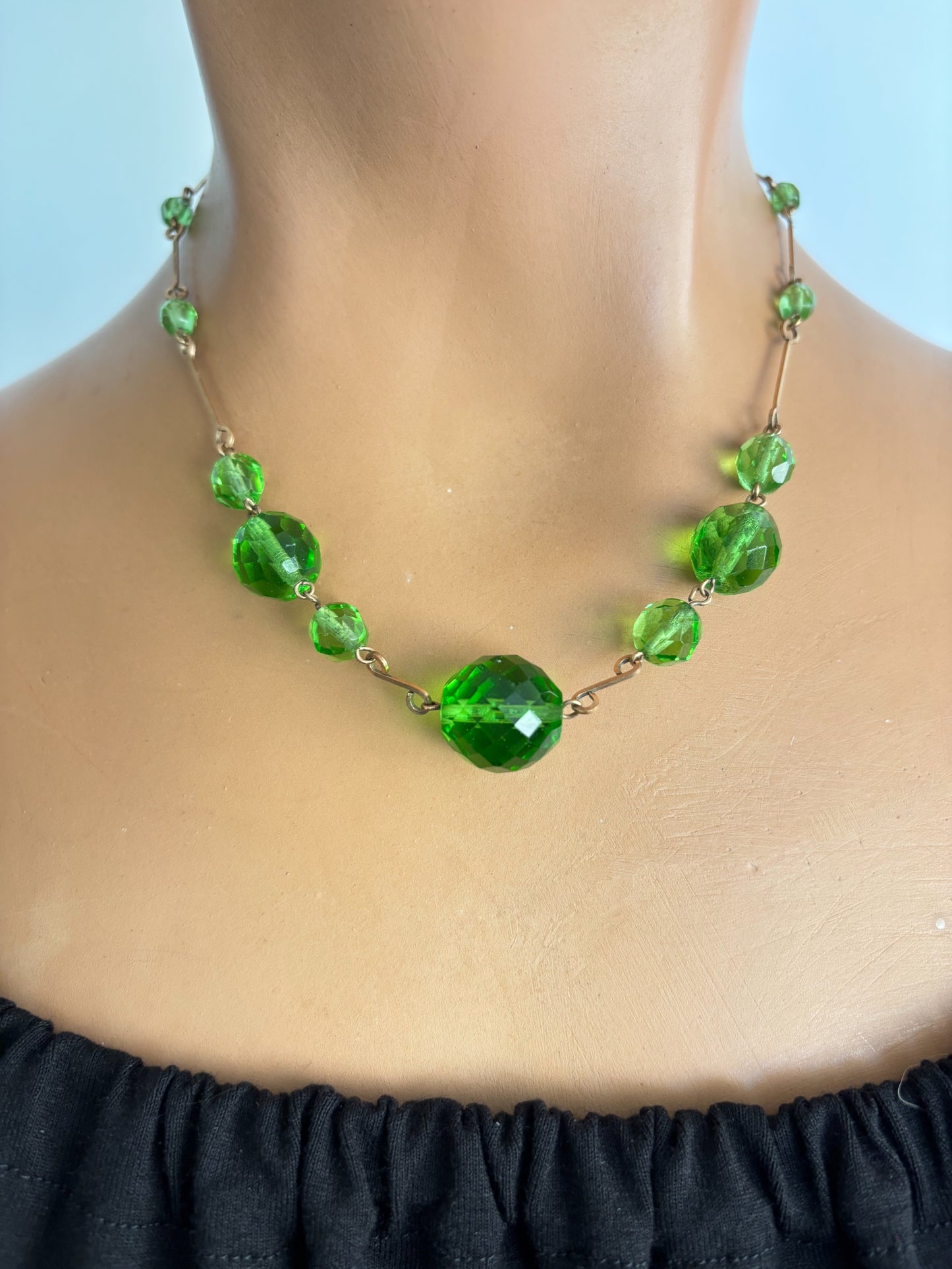 1920s/30s Art Deco Green Glass Bead Necklace