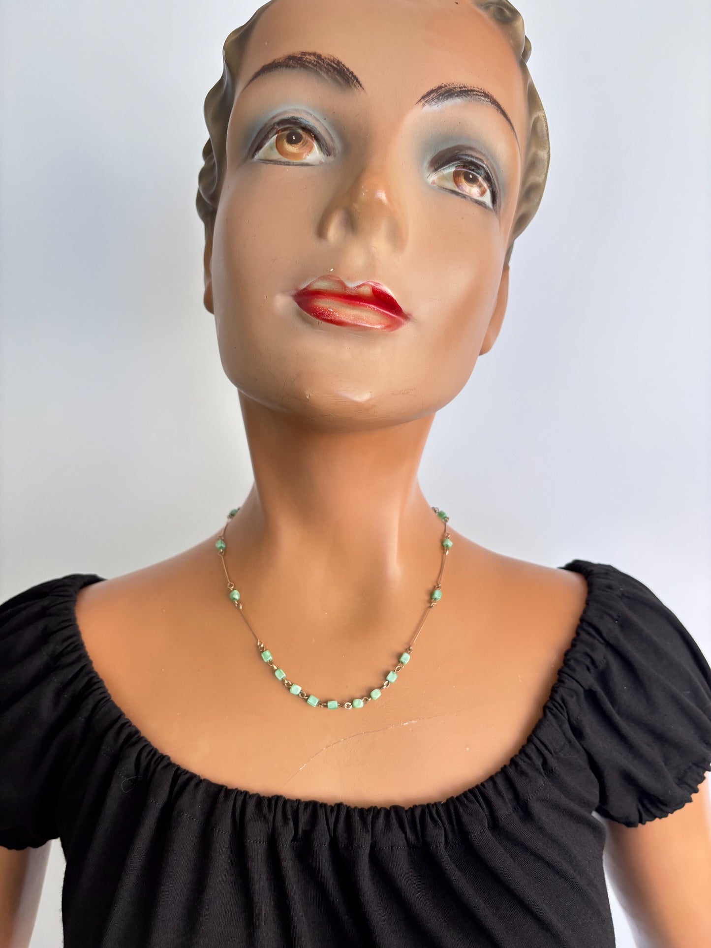 1920s/30s Art Deco Mint Green Glass Bead Necklace