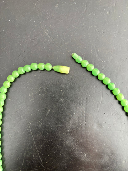 Art Deco Green Carved Early Plastic Bead Necklace 1930s