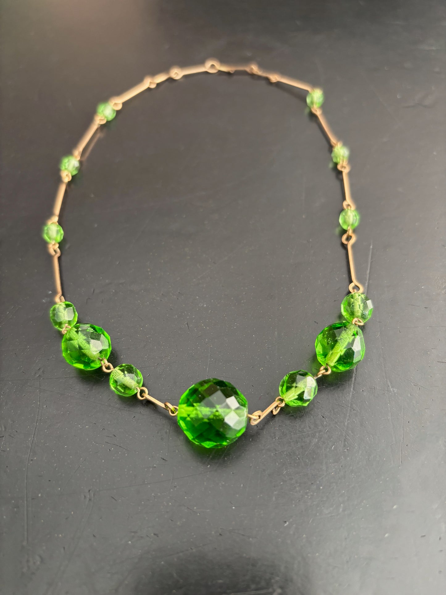 1920s/30s Art Deco Green Glass Bead Necklace