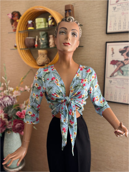Sandy 1950s Tie Top