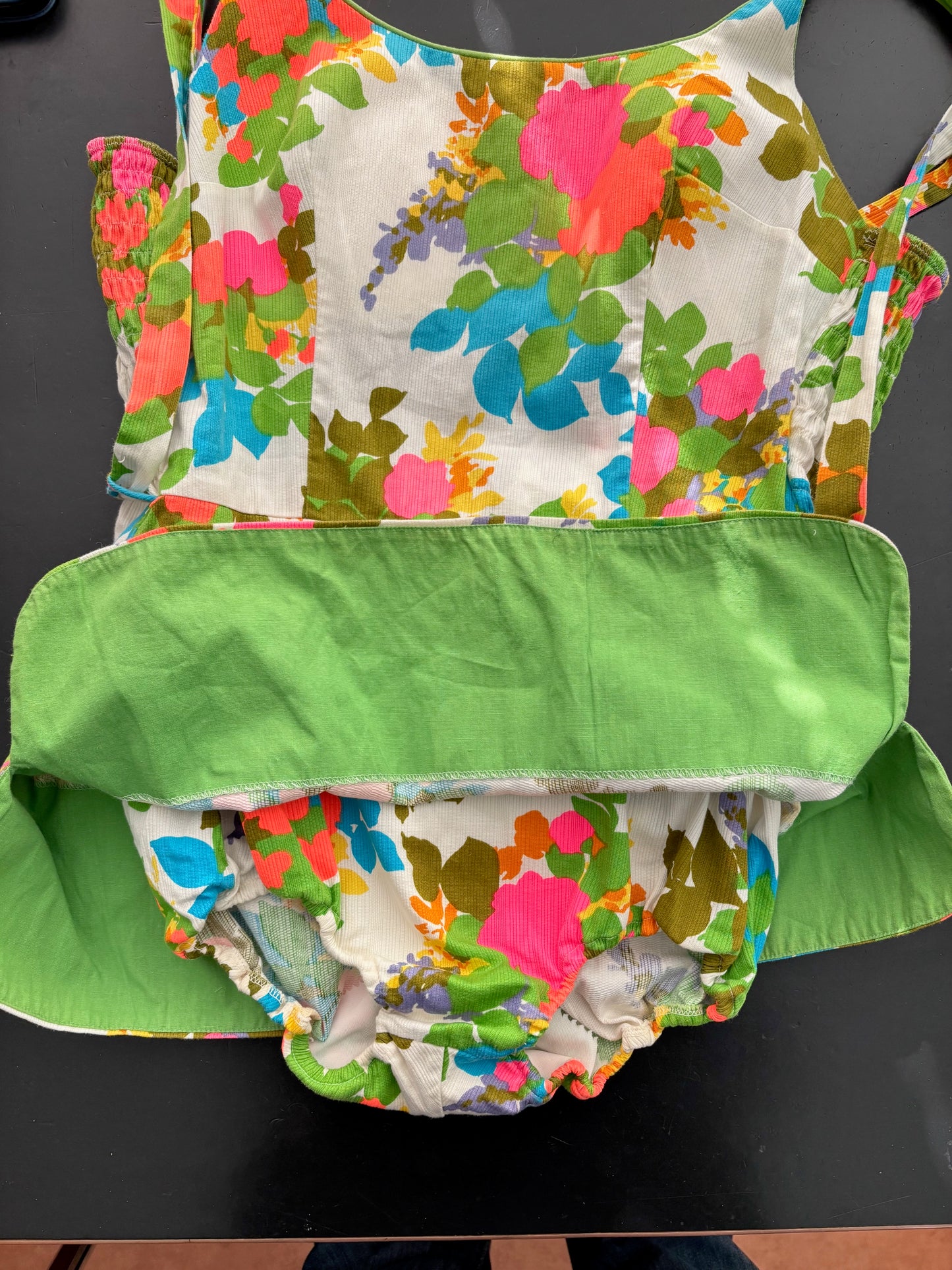 M | 1960s Peter Pan Sun Blazers Hawaii Bathing Suit Floral Swim Dress
