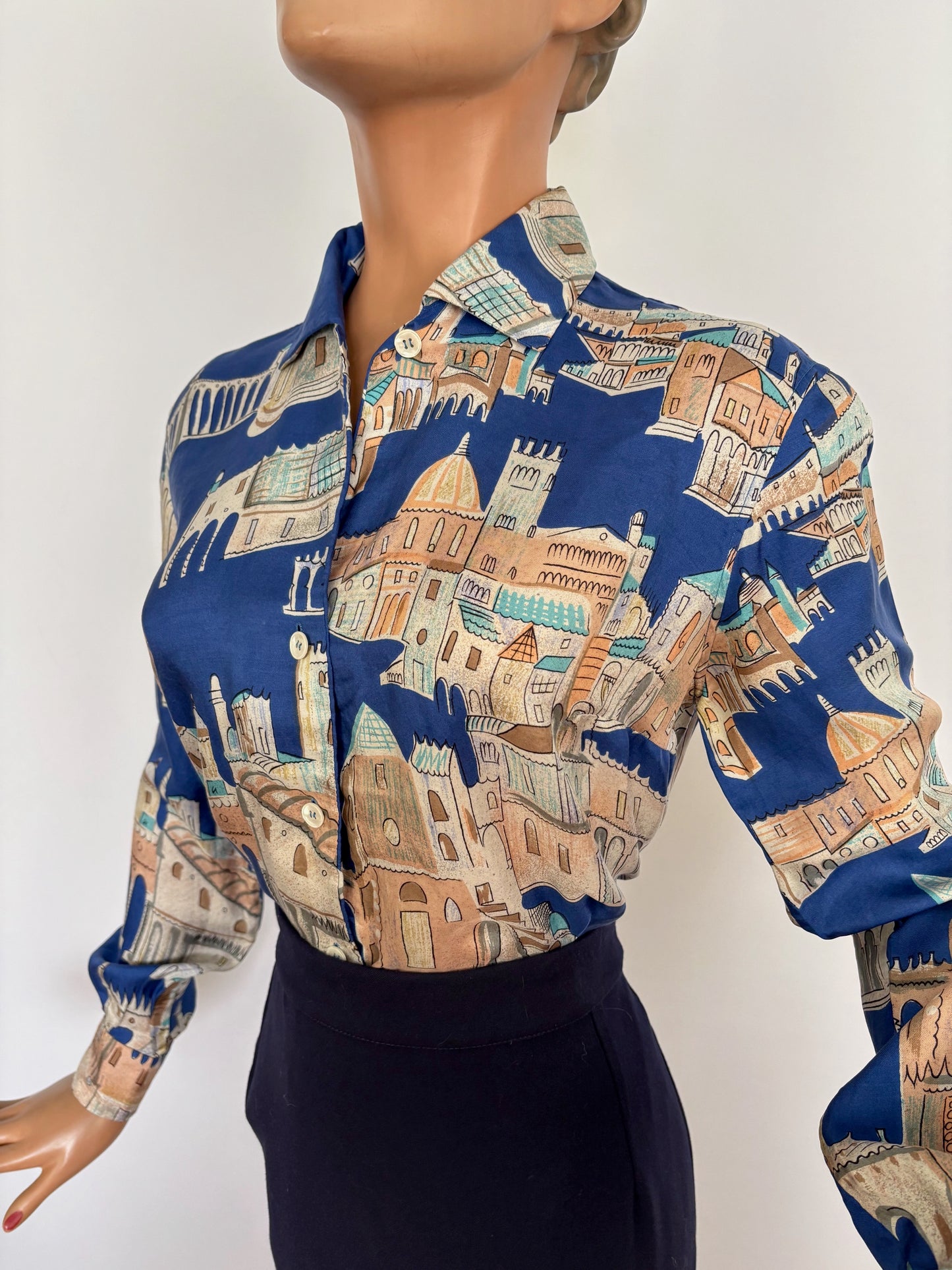 L | 1940s/50s Casa Della Moda Florence Novelty Print Silk Blouse