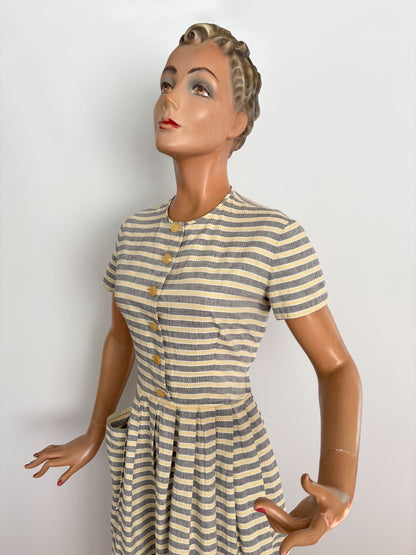 M | 1940s/50s Striped Cotton Day Dress