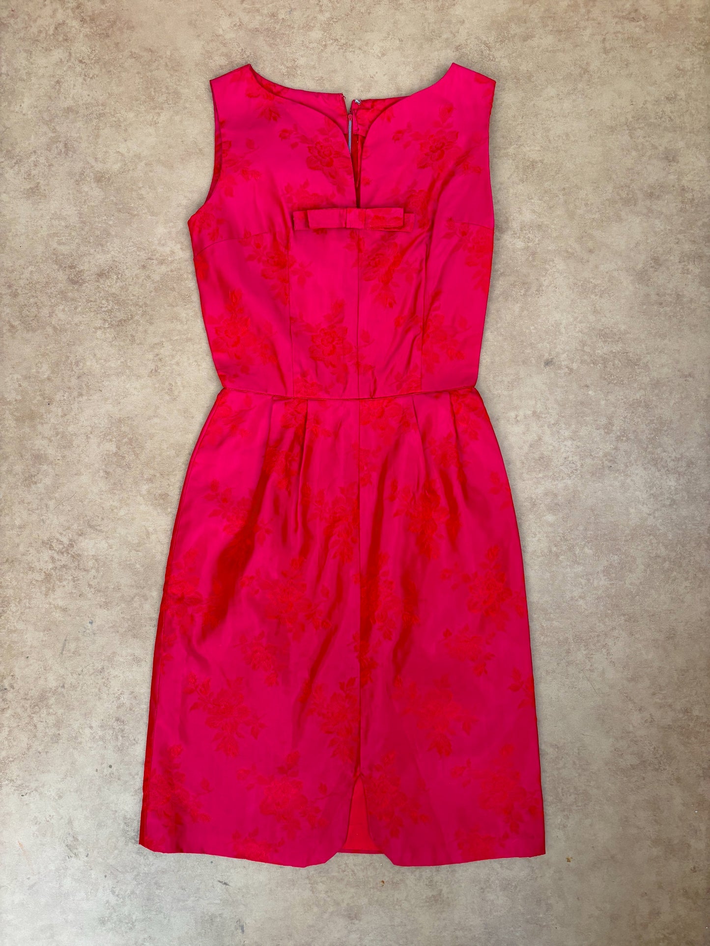 S/M | 1950s/60s Pink Red Brocade Wiggle Dress