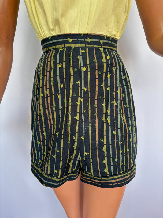 1940s Style Bamboo Novelty Print Shorts | XS
