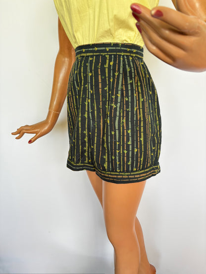 1940s Style Bamboo Novelty Print Shorts | XS
