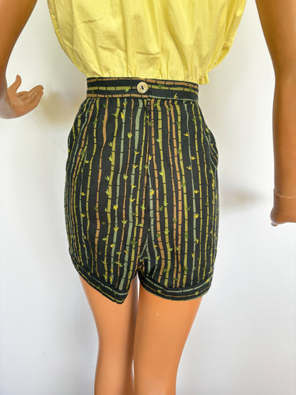 1940s Style Bamboo Novelty Print Shorts | XS