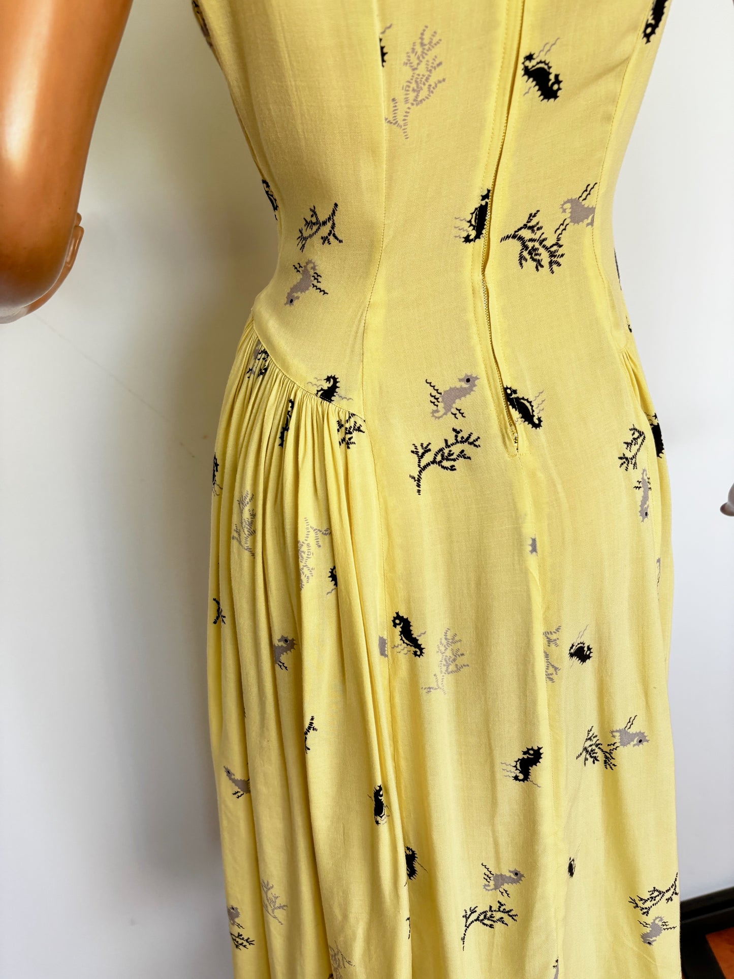 1940s Rayon Seahorse Novelty Print Dress | Small