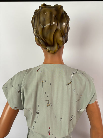 1940s Style Vintage Gabardine Hand Painted Musical Novelty Print Dress | Small