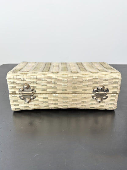 1950s Pearlized Silver Box Bag With Lucite Handles