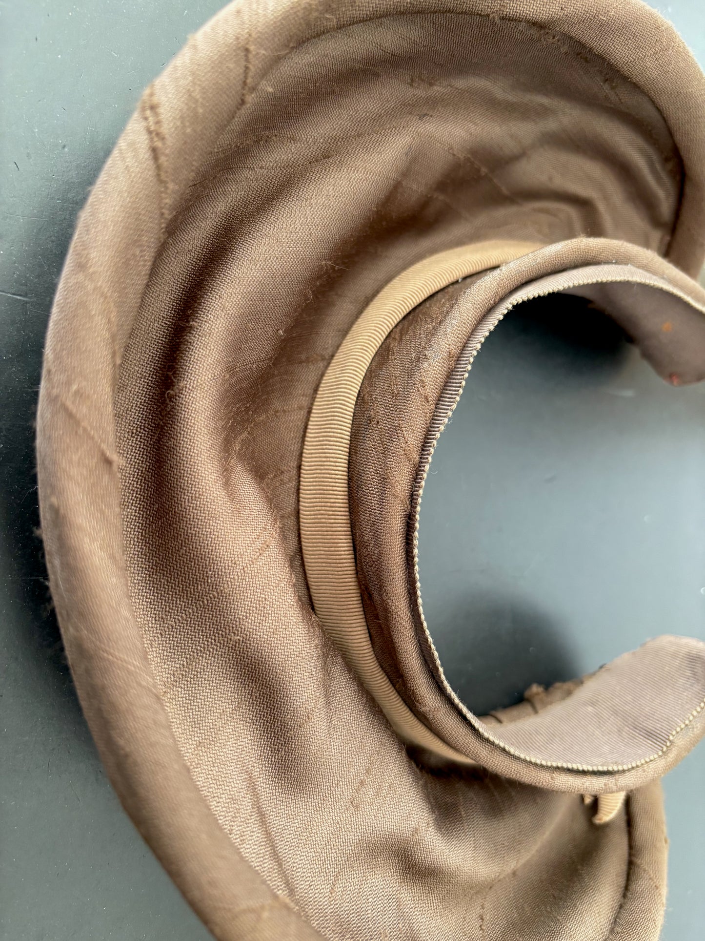 1940s Brown Silk Shantung Halo Headpiece