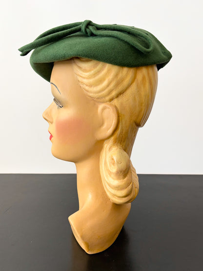 1950s Green Felt Cocktail Hat With Cutwork Leaf Detail