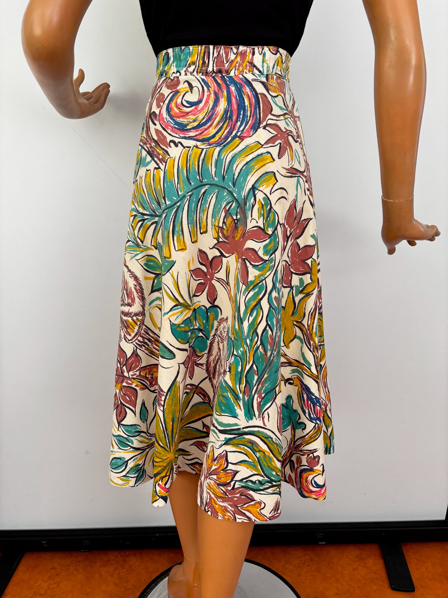 1950s Hand-Painted Mexican Jungle Skirt with Monkeys and Birds | Small