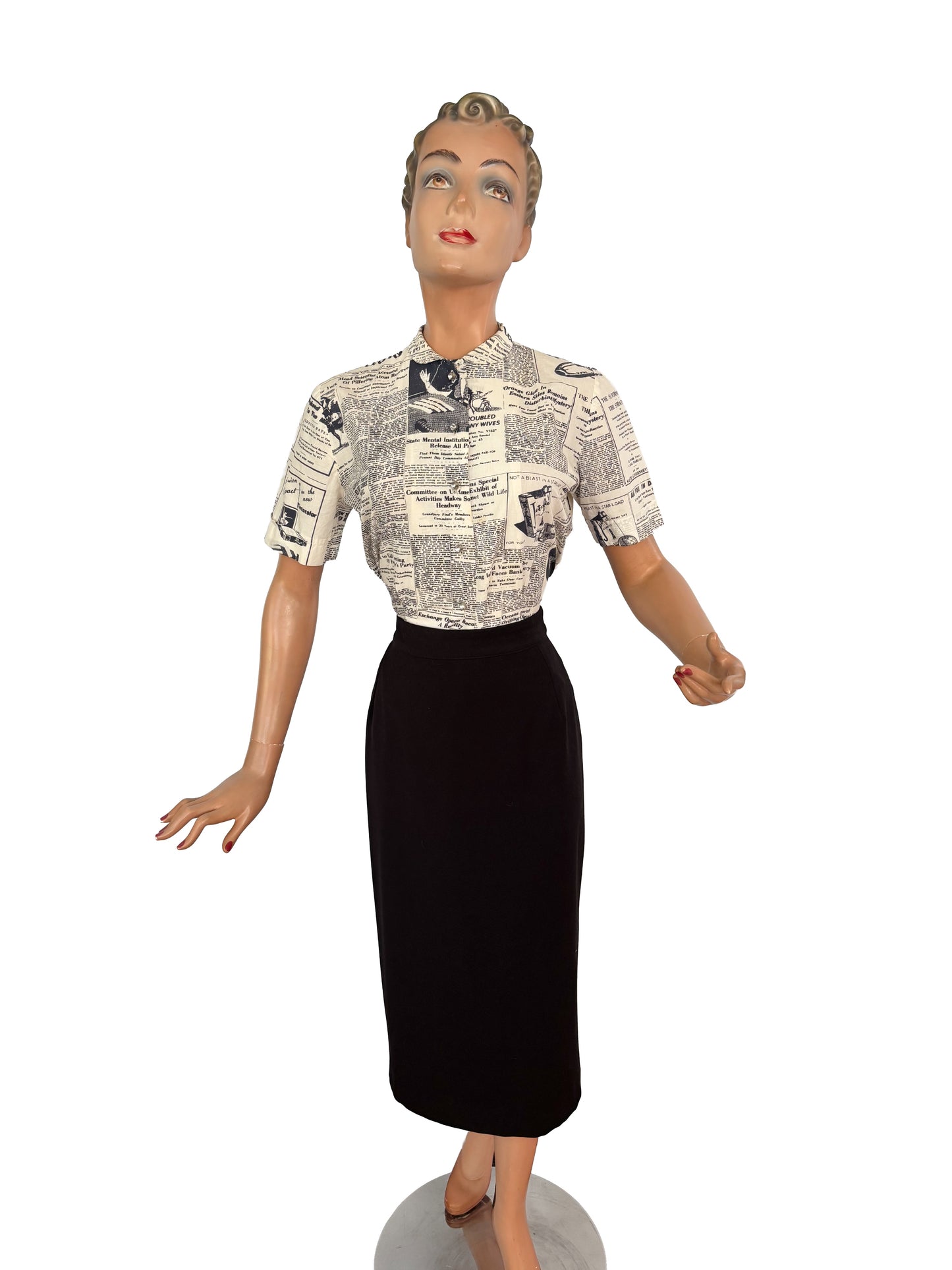 Rare 1950s Sci-Fi Novelty Print Blouse – “Strata Star” Faux Newspaper | Small