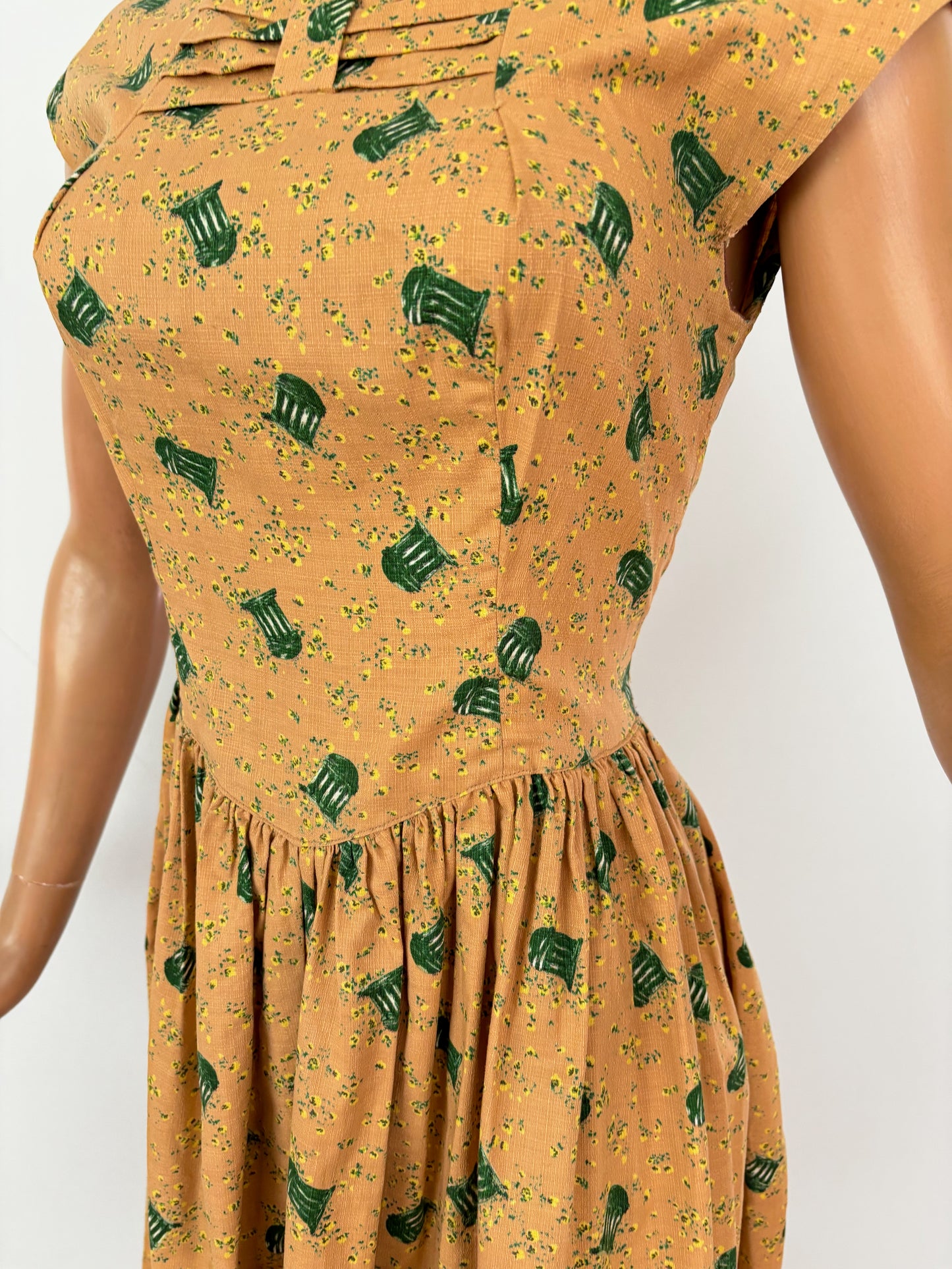 1950s Two Piece Cotton Dress and Jacket Set with Bandstand Print | XS