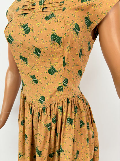 1950s Two Piece Cotton Dress and Jacket Set with Bandstand Print | XS