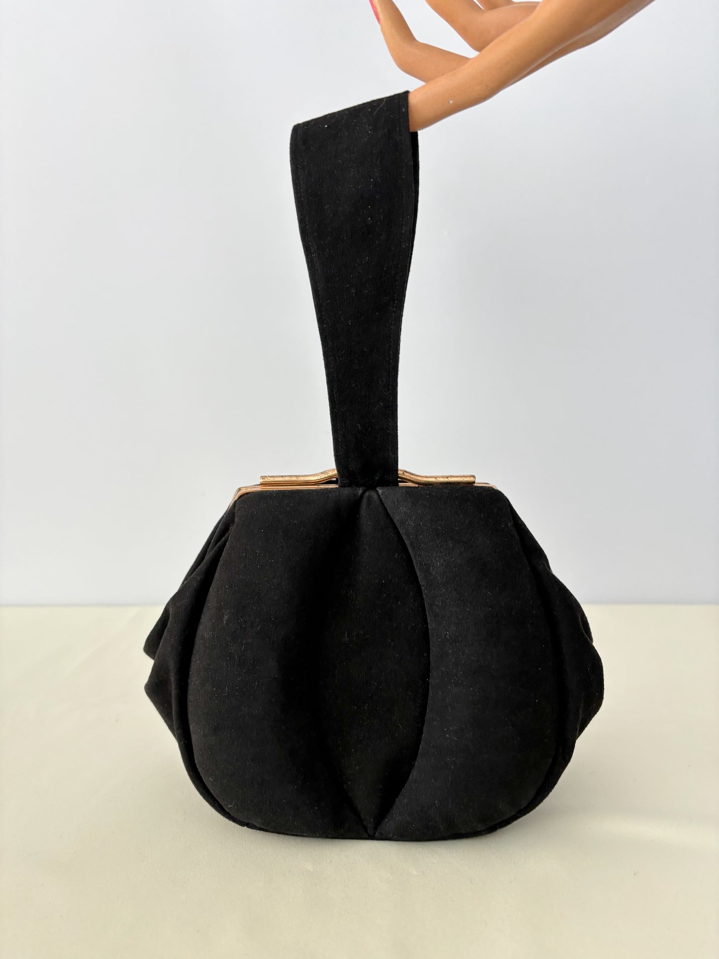 1940s Black Suede Wristlet Evening Bag