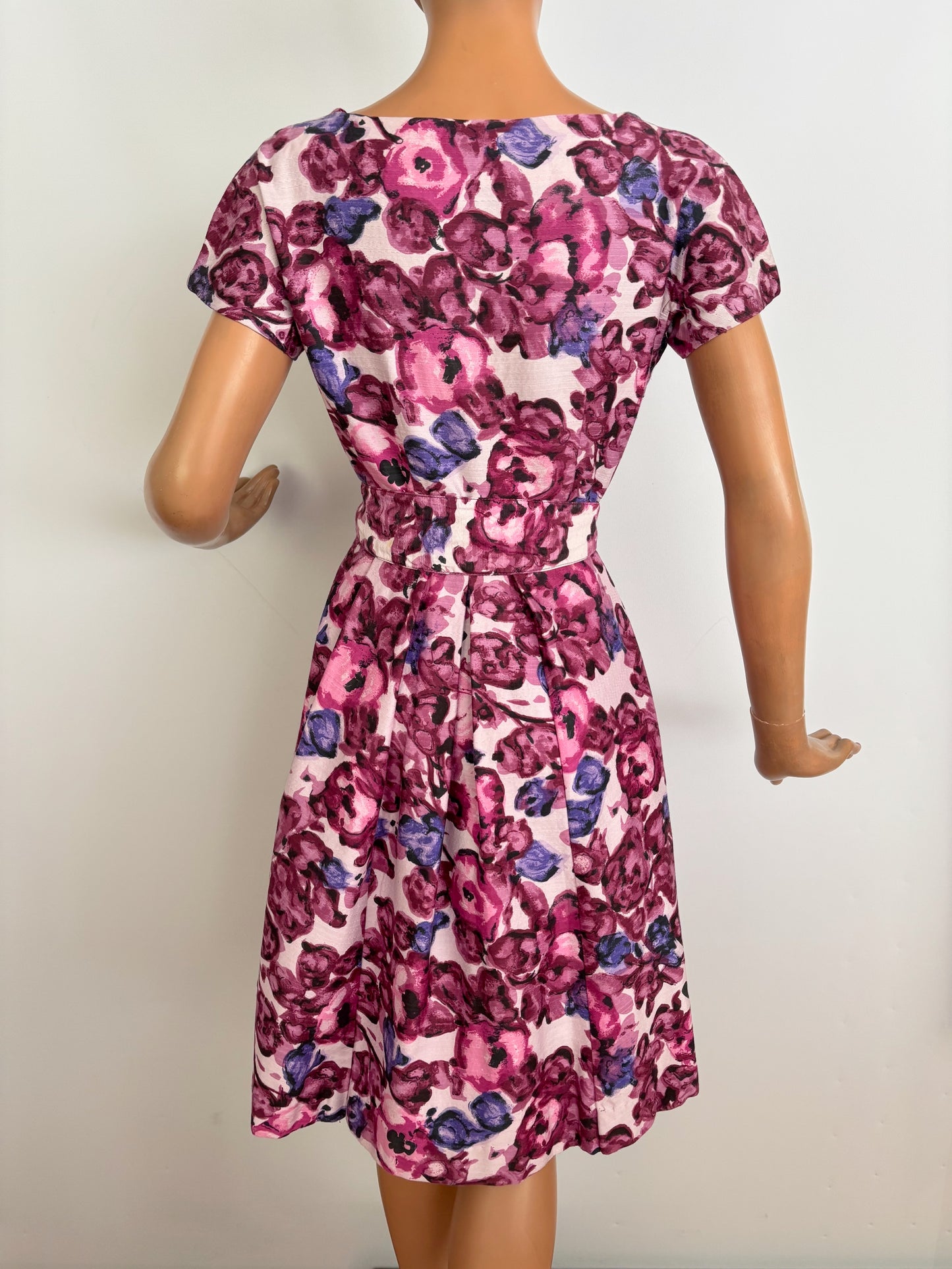 M | 1950s/60s Floral Cotton Dress With Belt