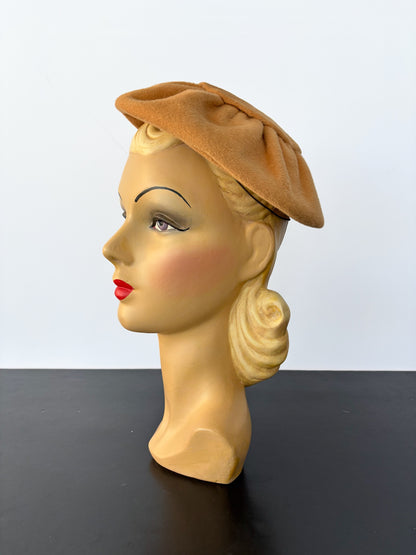 1940s/50s Fur Felt Tilt Hat Beige Orange Atelier Hut