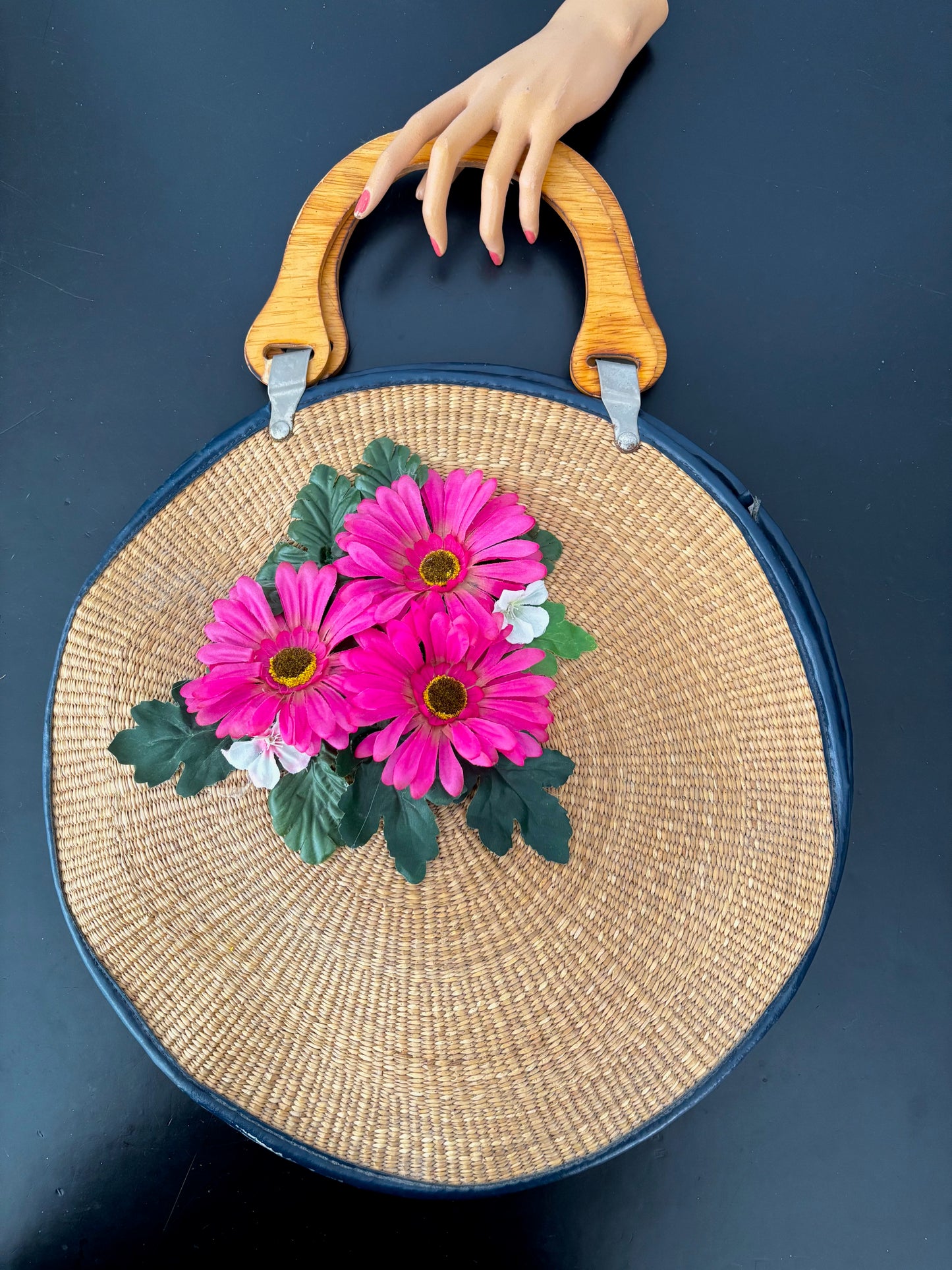 1950s/60s Round Woven Straw Beach Bag