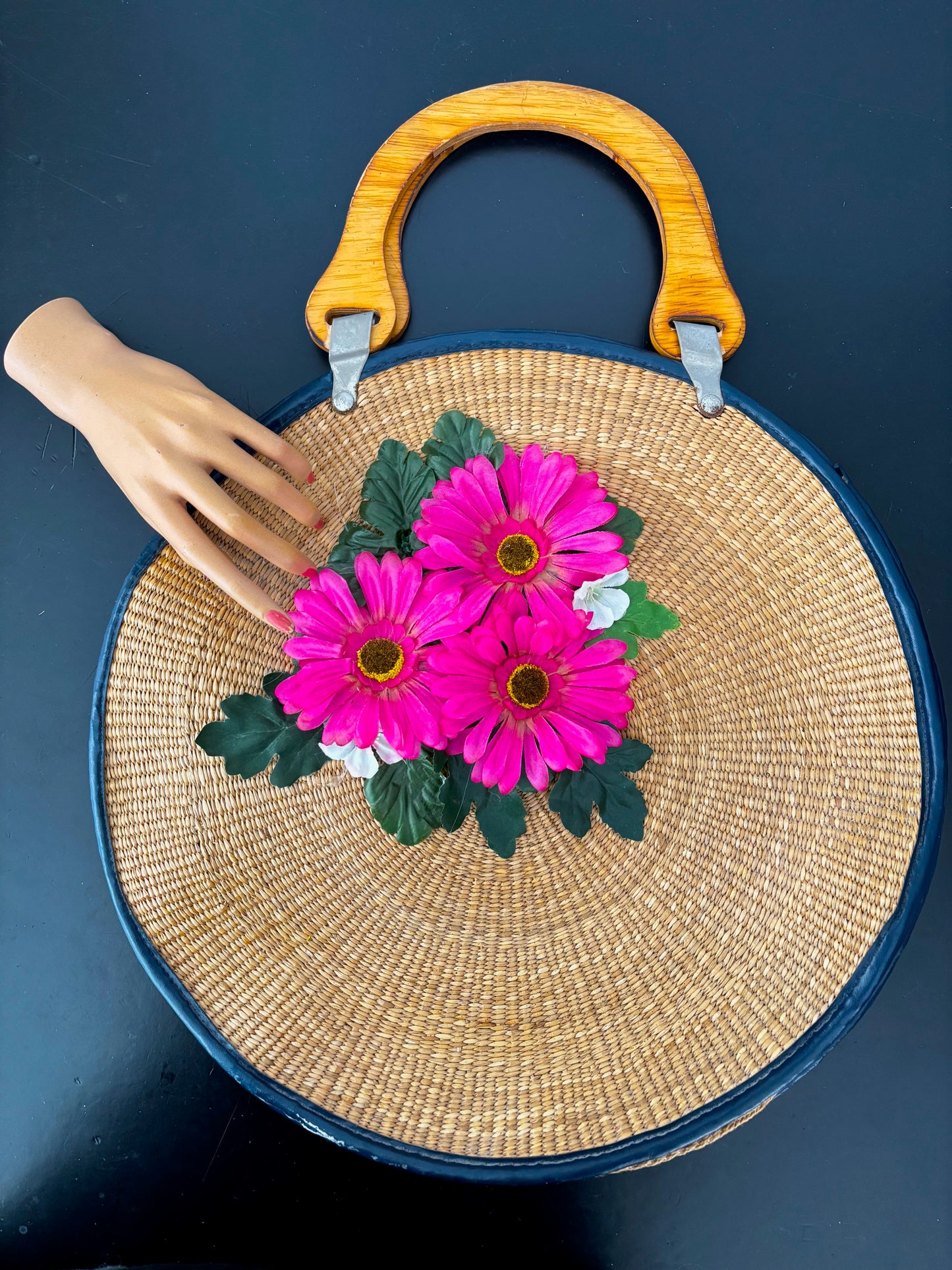 1950s/60s Round Woven Straw Beach Bag