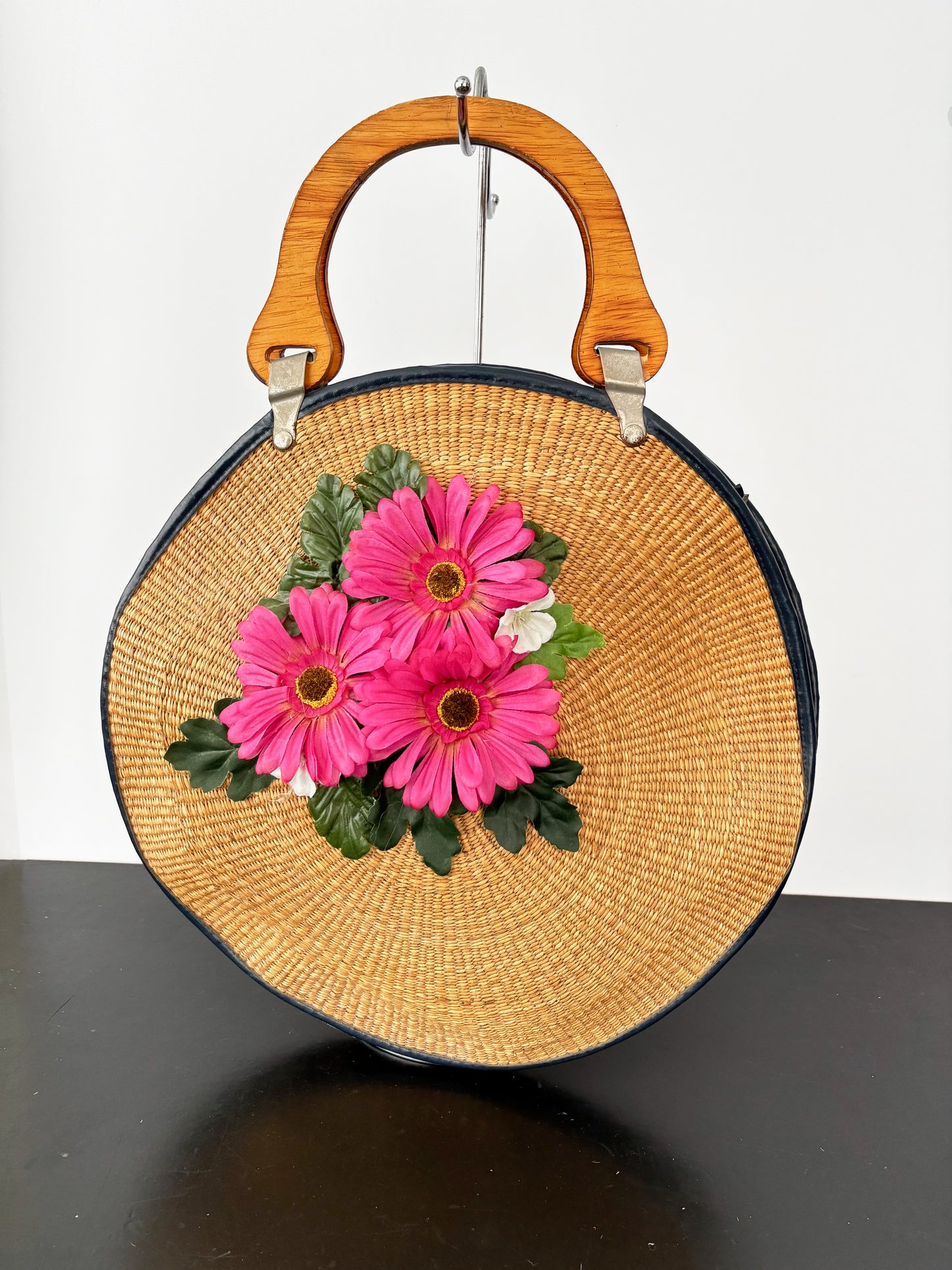 1950s/60s Round Woven Straw Beach Bag