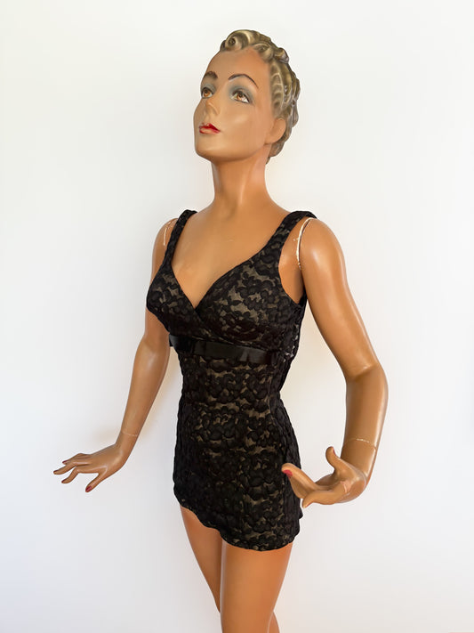 1960s Rose Marie Reid Black Lace Skirted Swimsuit | M