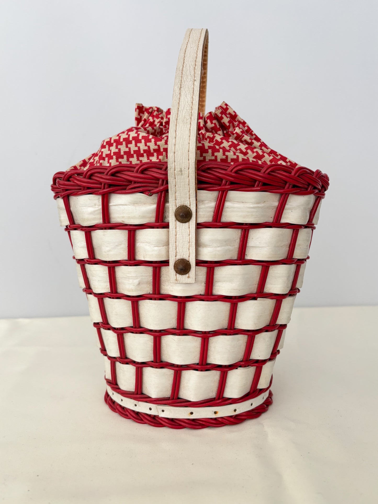 1950s/60s Red And White Drawstring Basket Bag