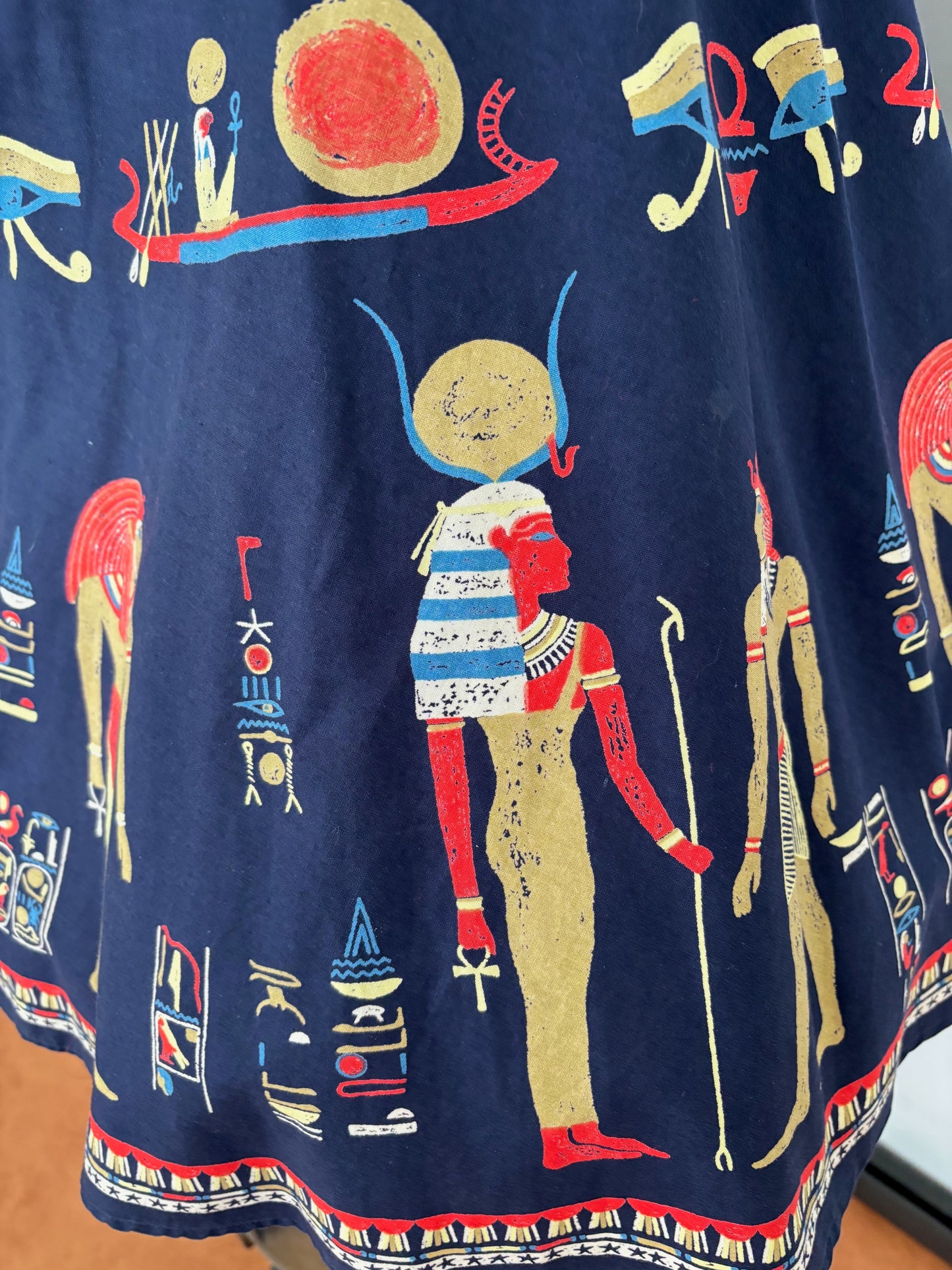 S/M | 1950s Egyptian Novelty Print Skirt