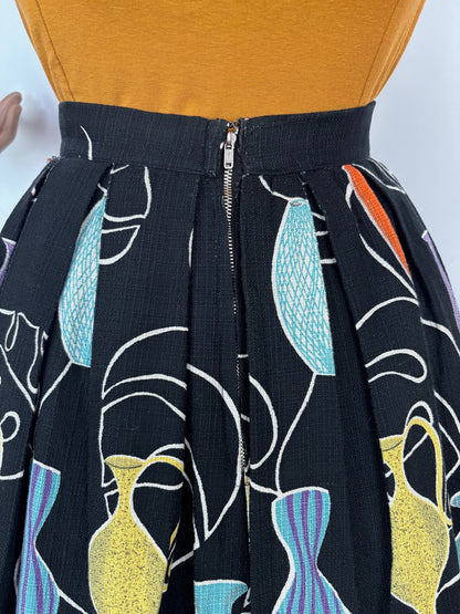 M | 1950s Barkcloth Novelty Skirt With Vase Print