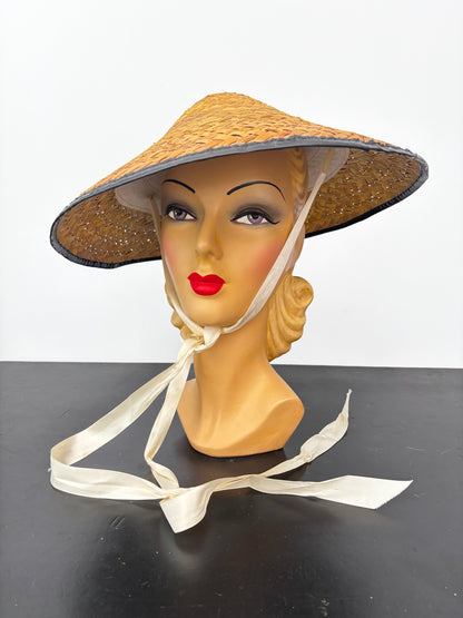1960s Asian-Style Conical Straw Hat With Satin Ties