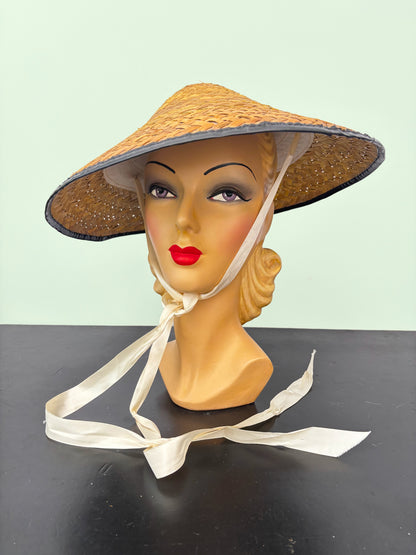 1960s Asian-Style Conical Straw Hat With Satin Ties