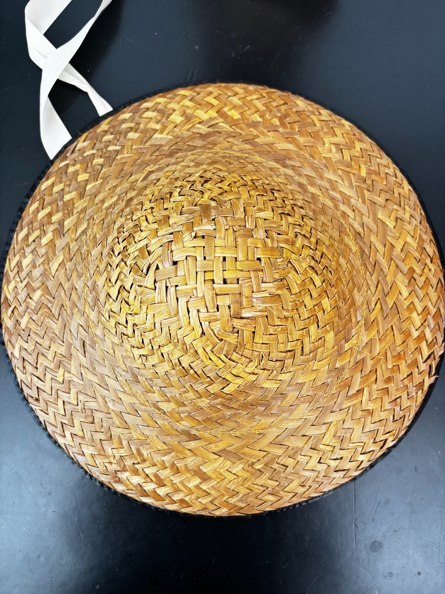 1960s Asian-Style Conical Straw Hat With Satin Ties