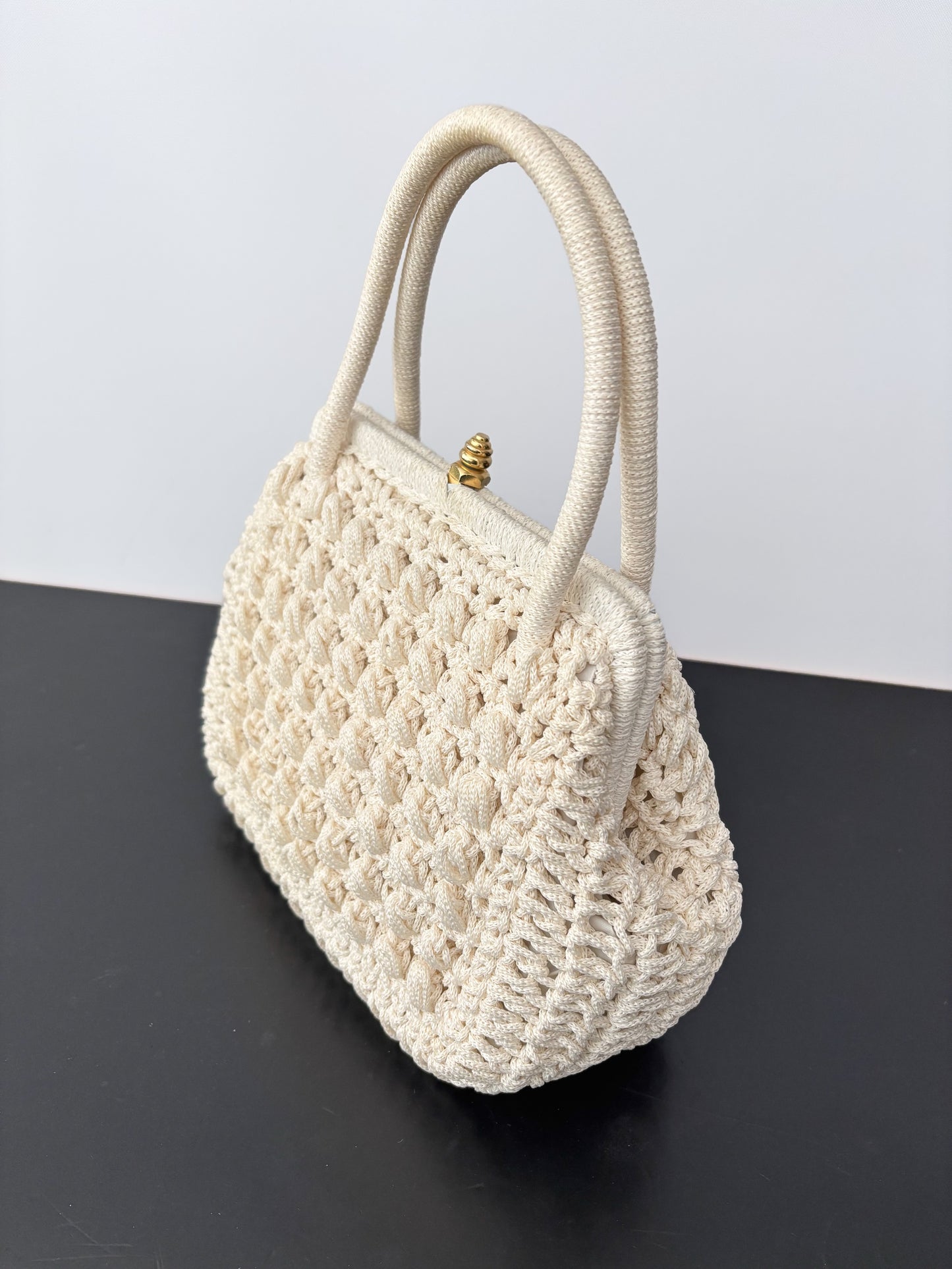 1950s/60s Cream Cord Handbag With Gold Tone Closure
