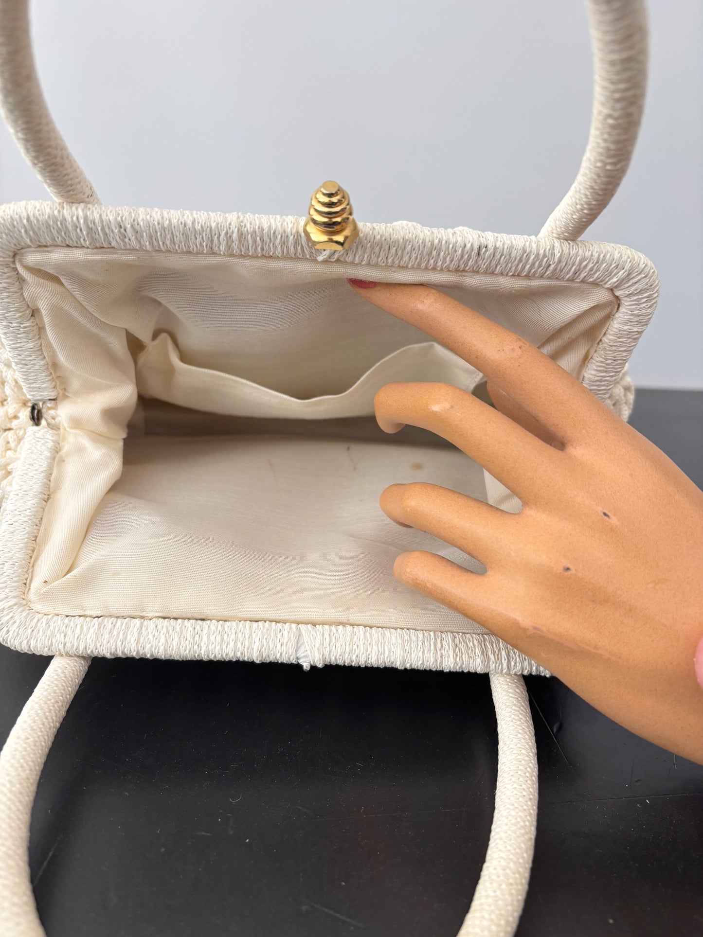 1950s/60s Cream Cord Handbag With Gold Tone Closure