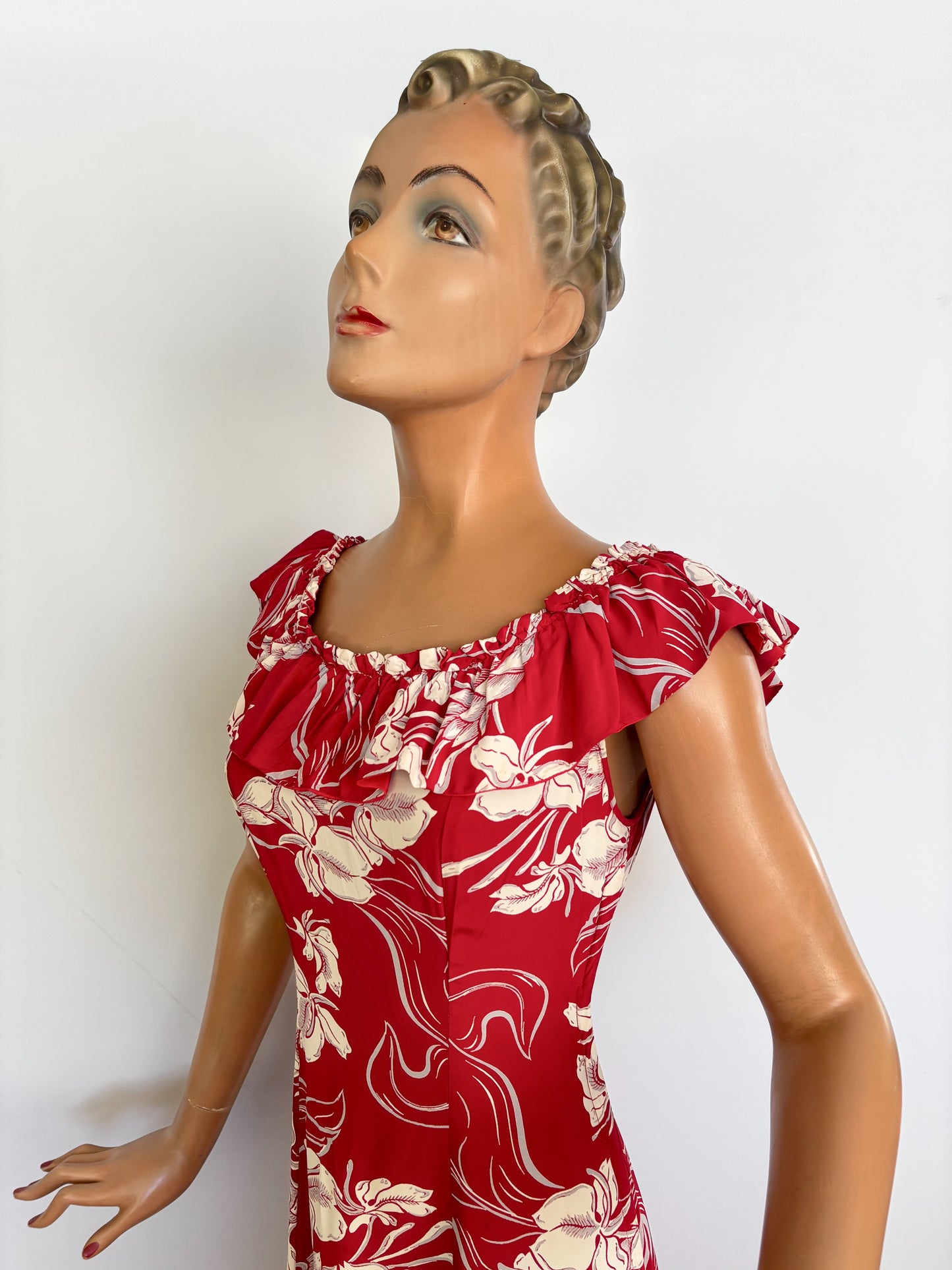 1940s Hawaiian Casuals Cold Rayon Dress With Ruching | XS/S