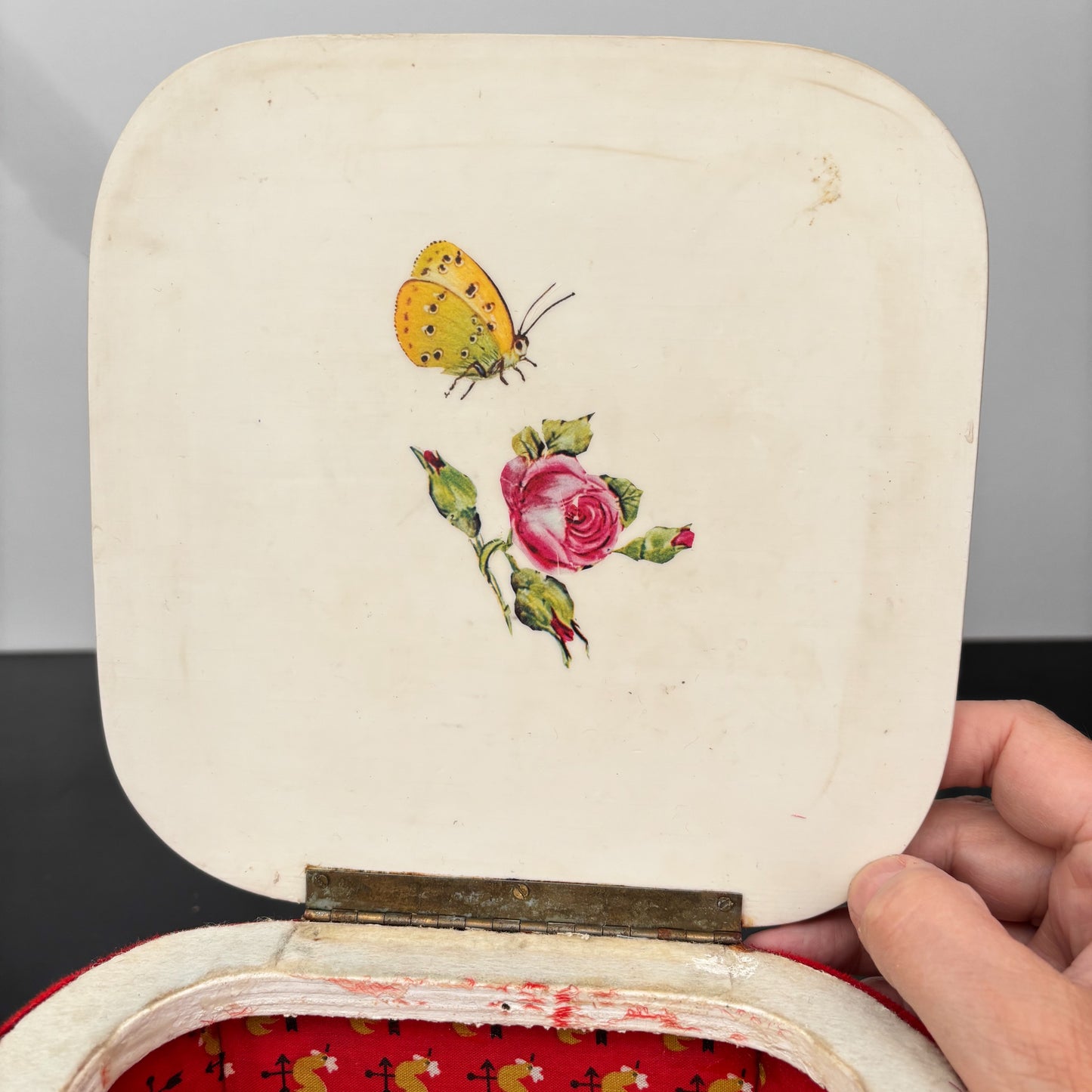 1960s White Wooden Picnic Basket with Floral Lid and Velvet Handle