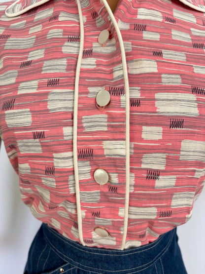 M/L | 1950s/60s Pink Atomic Print Cotton Blouse