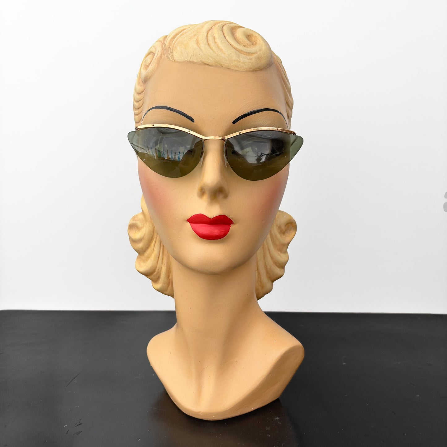 1950s Samco Gold Metal Wide Cat Eye Sunglasses