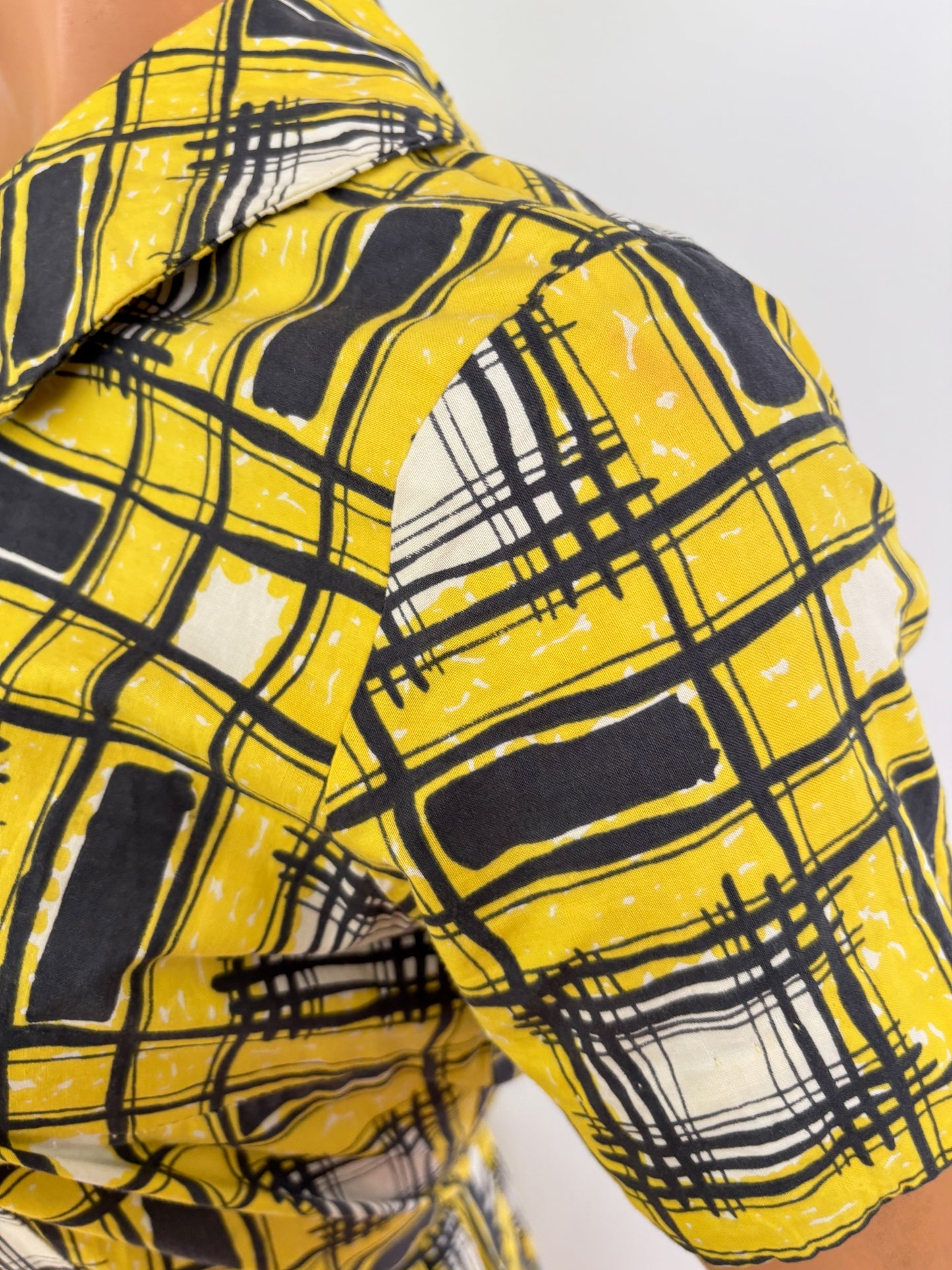 S | 1950s/60s Yellow Black Graphic Plaid Poplin Shirtwaist Dress