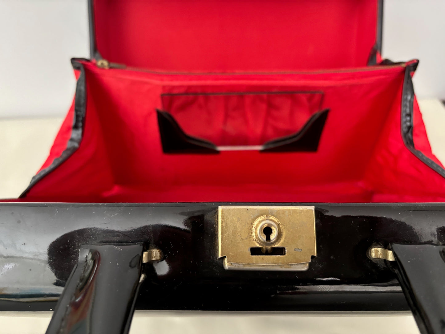 1950s/60s Black Patent Leather Beauty Case