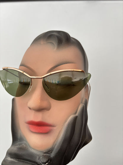 1950s Samco Gold Metal Wide Cat Eye Sunglasses