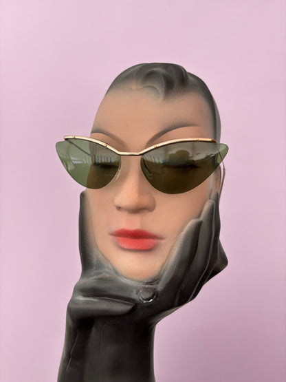 1950s Samco Gold Metal Wide Cat Eye Sunglasses